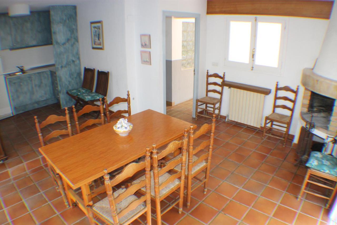 Agi Riu Segre Villa Roses Extérieur photo